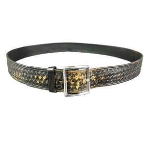 Dutyman Black Leather Basketweave Belt Size‎ 42 Distressed Silver Buckle